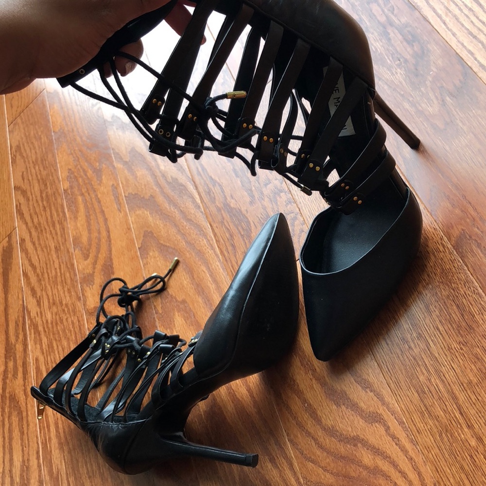 Steve Madden lace up heel.